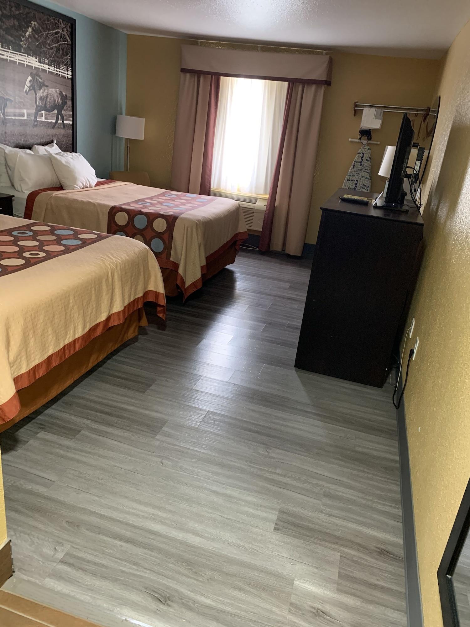 Hotel Super 8 By Wyndham Richmond Extérieur photo