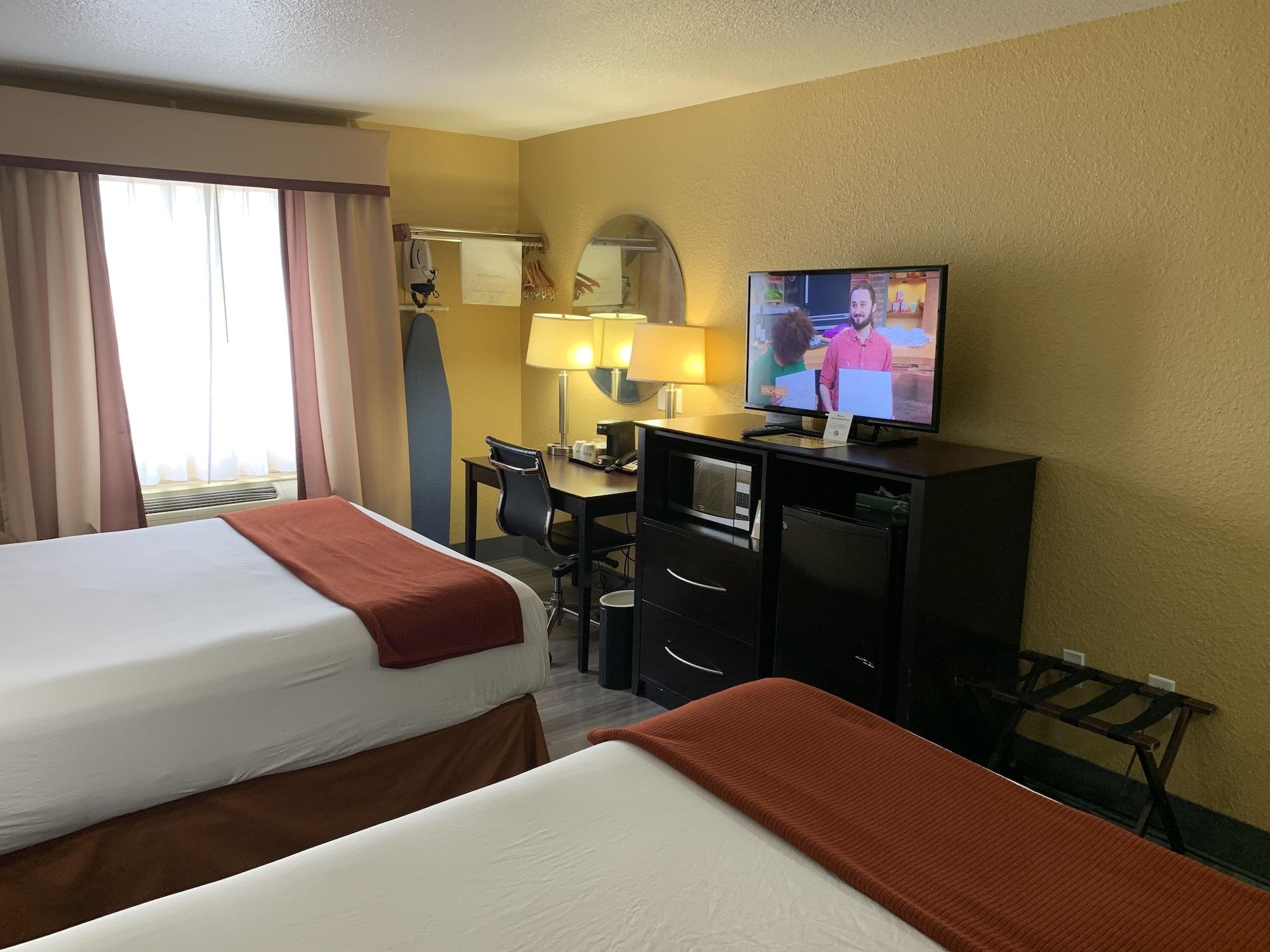 Hotel Super 8 By Wyndham Richmond Extérieur photo